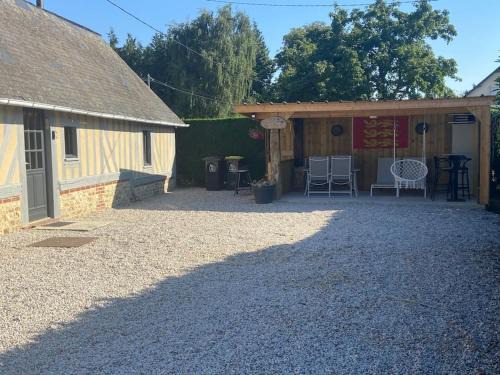 Beuzeville House | La Guitoune