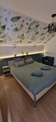 Cravanche House | La Halte D'Aristide - Parking