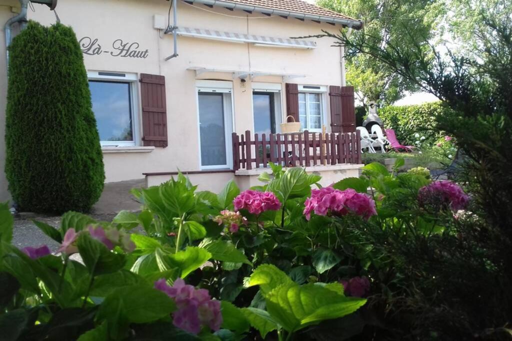 Poinson-les-Fayl House | La-Haut, gite-maison de vacances