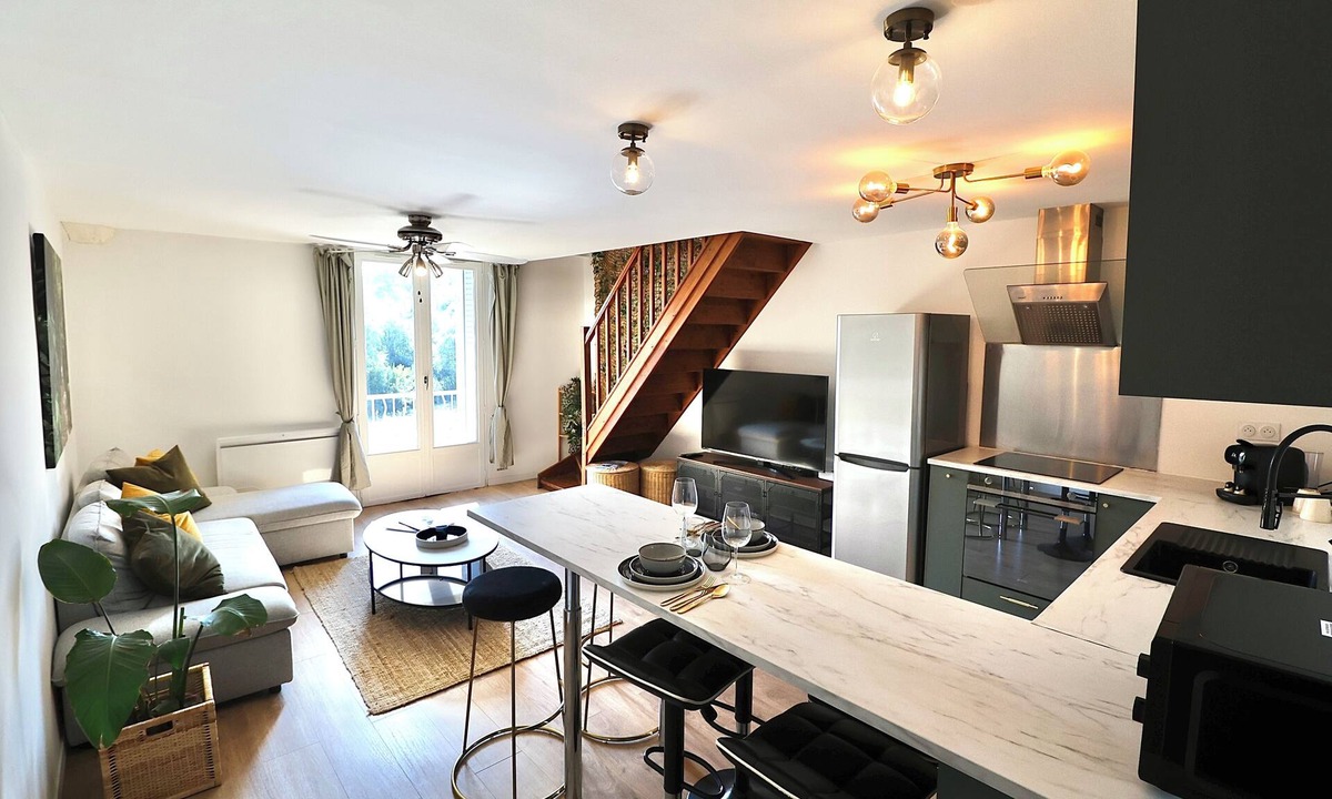 Uzes Apartment | La Jungle D'uzès