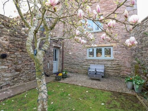 Soulby House | La'l Skaithe