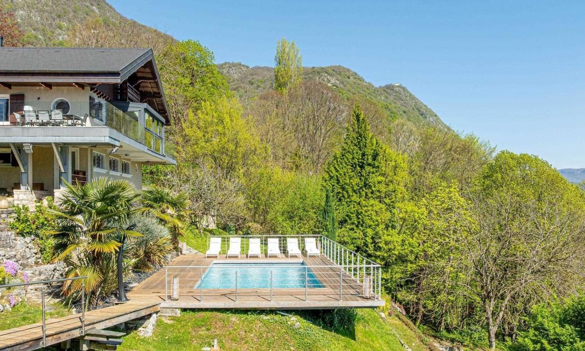 Bourdeau House | LA LEZARDIERE DU LAC