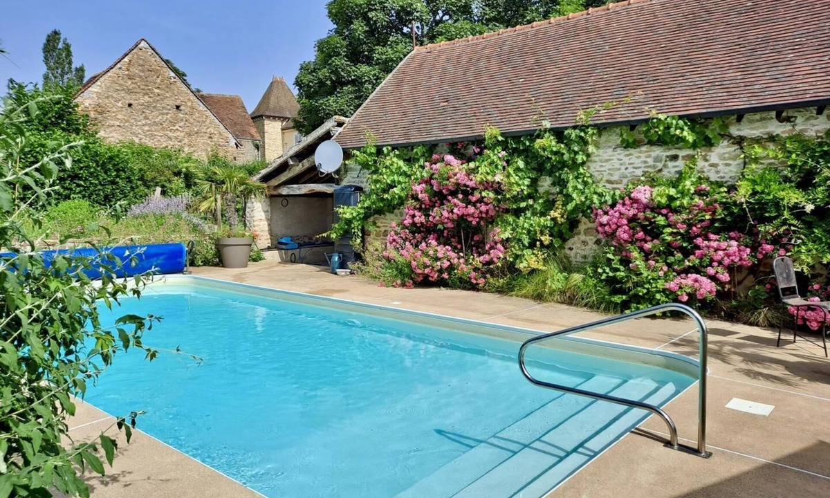 Chevagny-sur-Guye House | La Longère - CHEVAGNY SUR GUYE