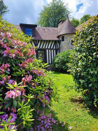 Quetteville House | La longère dans la prairie