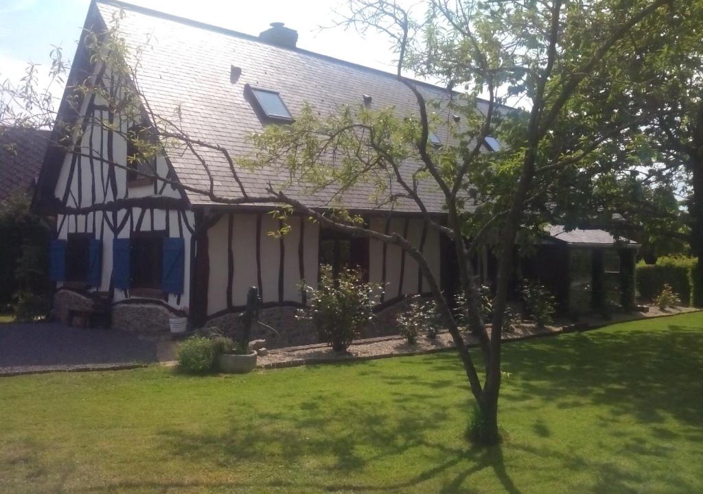 Limesy Bed & Breakfast | La Longère de Becquigny chambres d'hôtes