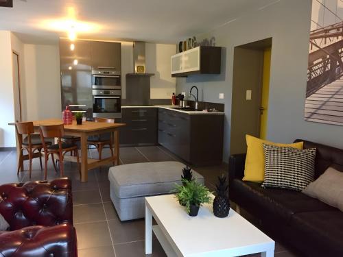 Landrevarzec House | La Longère du Salou