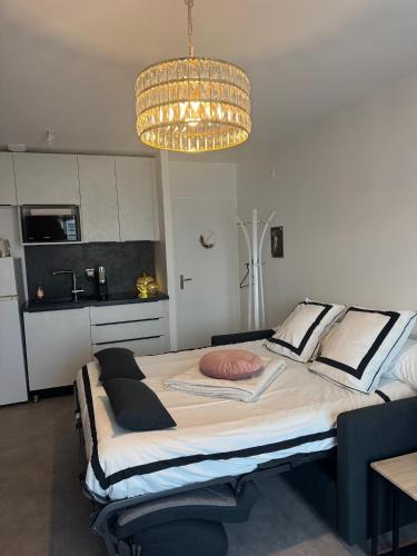 Saint-Philbert-de-Bouaine Apartment | La Lumière du Coeur