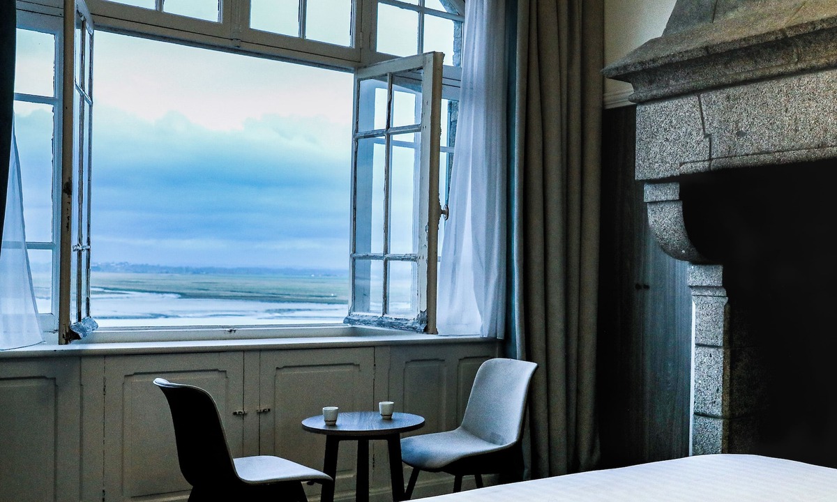 Le Mont-Saint-Michel Hotel | La Mère Poulard