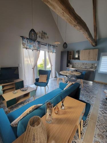 Ognes House | La Mésange bleue