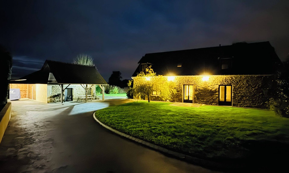 La Chapelle-Saint-Aubert House | La Maison de Benjamin