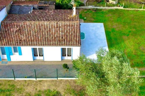 Cadillac-en-Fronsadais House | La Madone