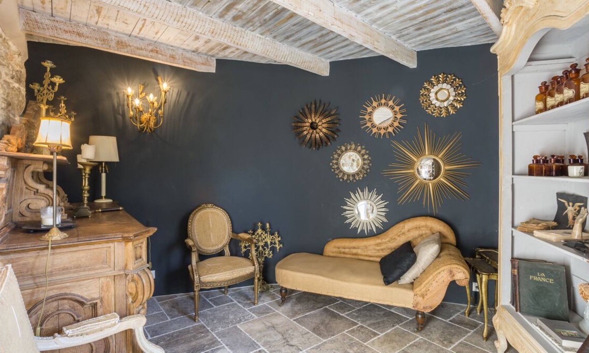 La Capelle-et-Masmolene Villa | La Maison Du Sud - Three Bedroom Villa, Sleeps 6
