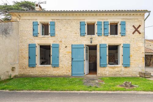 Saint-Simon-de-Pellouaille House | La Maison Charentaise