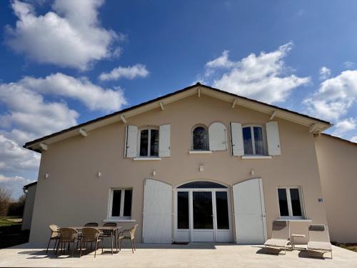 Saint-Sulpice-de-Faleyrens House | La Maison du Grand Chêne
