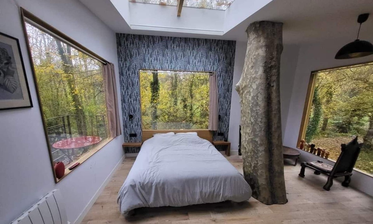 Escolives-Sainte-Camille Cabin | La Maison Dans les Arbres