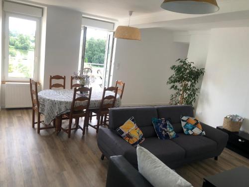 Saint-Hilaire-du-Harcouet House | La maison du lac