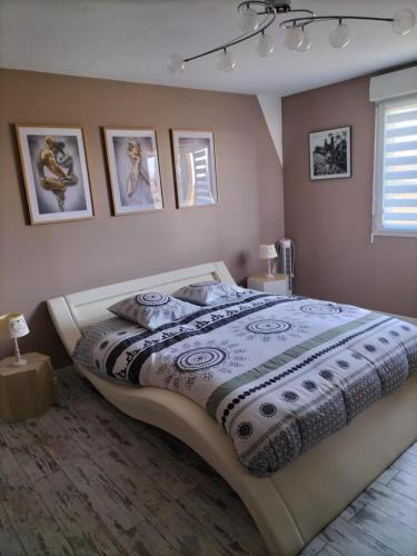 Pagny-la-Ville House | La Maison au bord de Saône