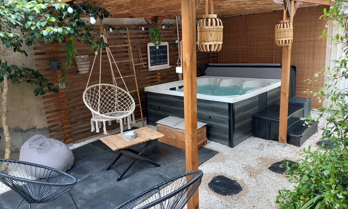 Villerest House | La Maison au Camélia - SPA