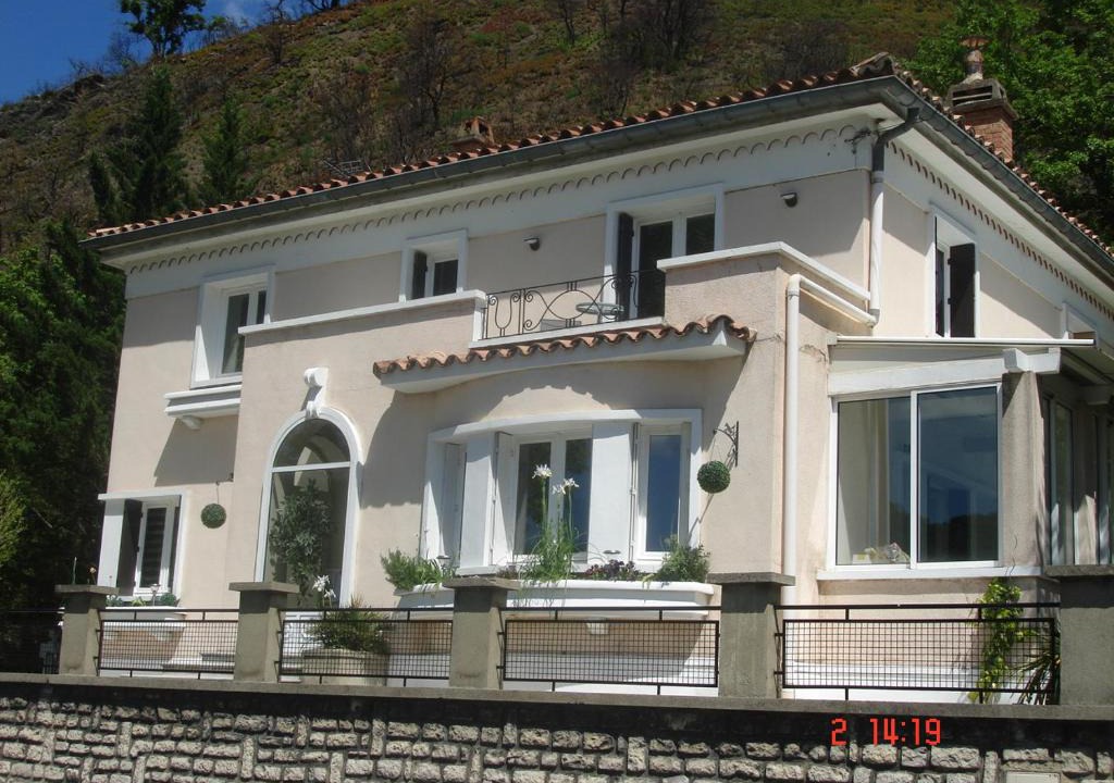 Quillan Bed & Breakfast | La Maison Blanche Chambres D’hôtes - B & B Quillan