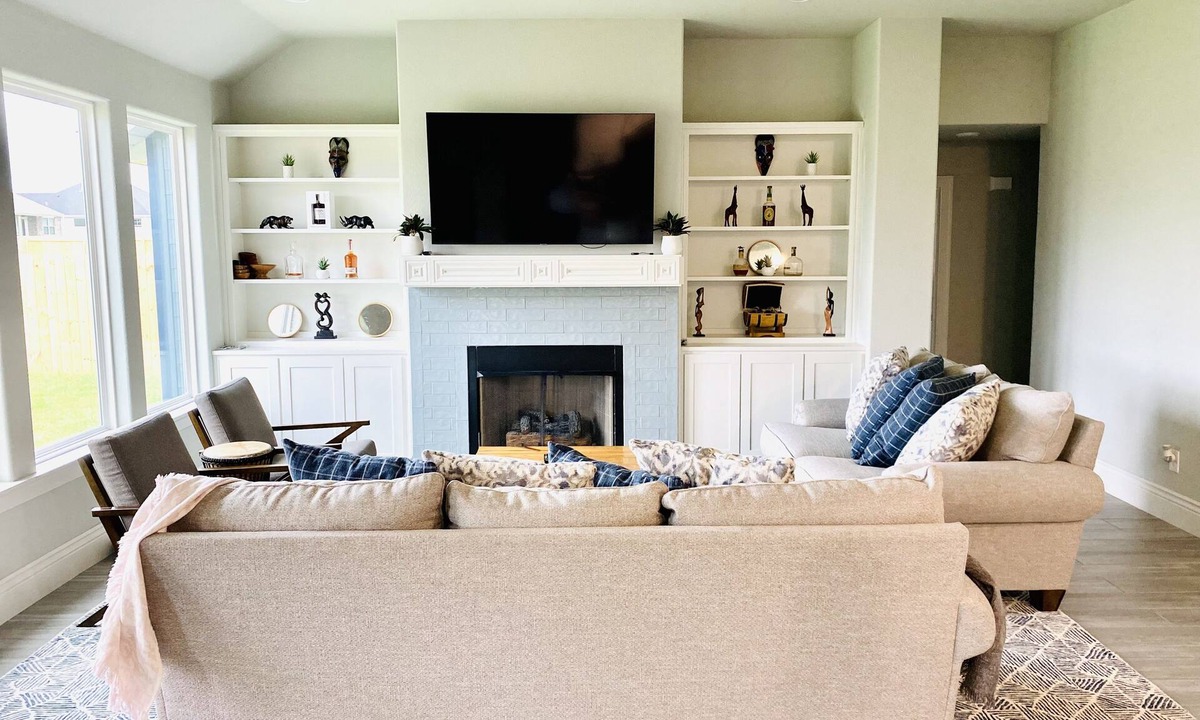 Farmington House | La Maison Bleu