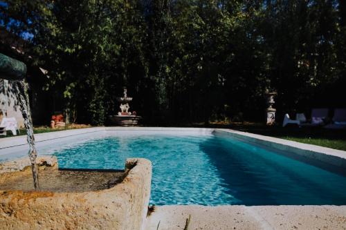 Villereal Bed & Breakfast | La Maison Bleue