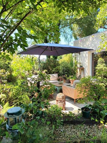 Saint-Carreuc Bed & Breakfast | La maison bric et broc