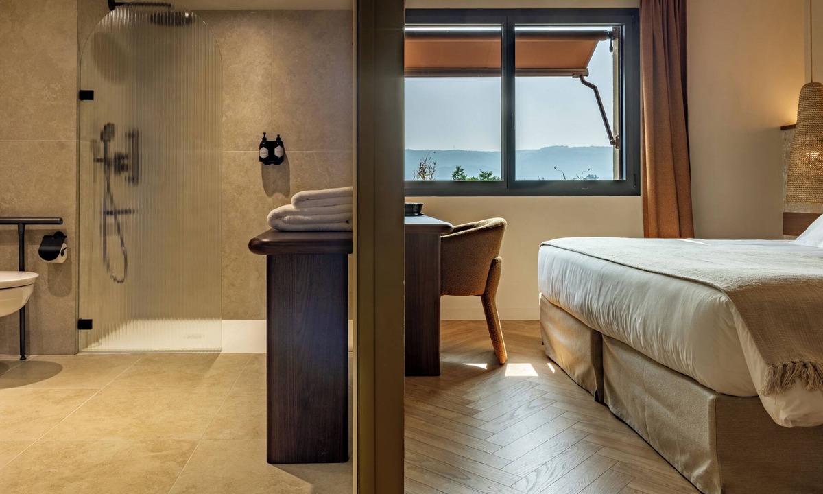 Pont-de-l'Isere Hotel | La Maison Chabran - Hôtel Restaurants