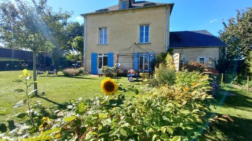 Vendeuvre House | La Maison de 1868
