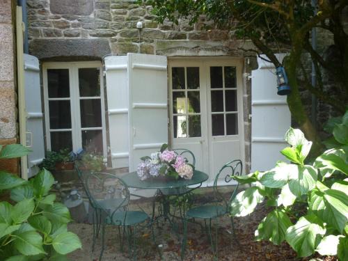 Antrain Bed & Breakfast | La Maison de Claire