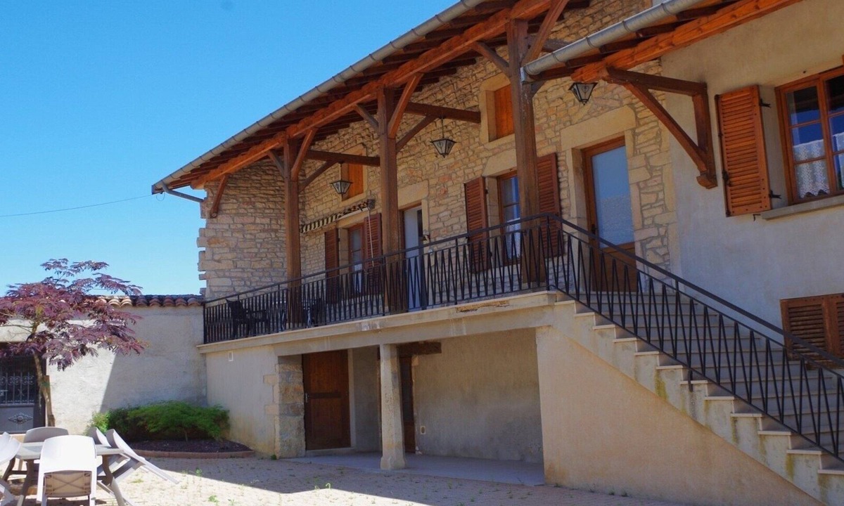 Lugny House | La Maison de Claudette