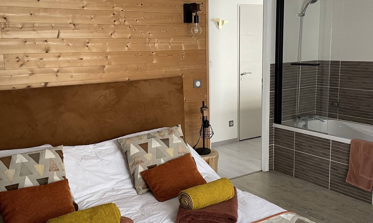 Limoges House | La Maison de L'auzette