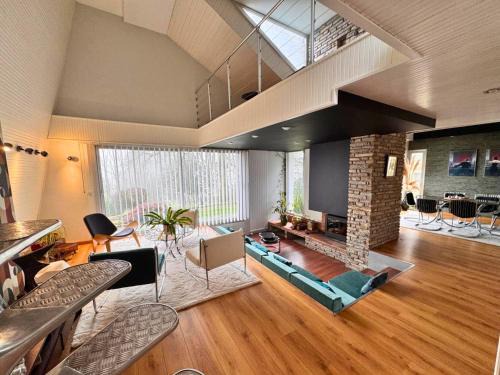 Force Bed & Breakfast | La Maison de l'Orbière