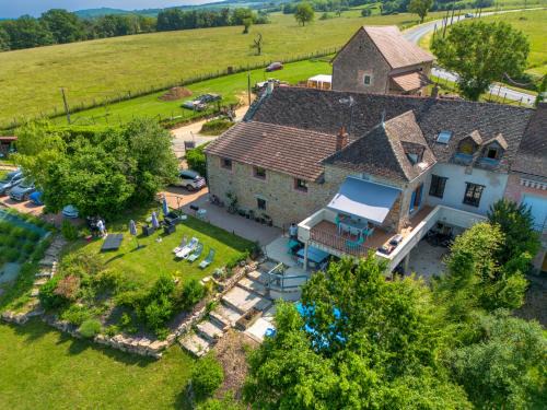 Vers House | La Maison de la Colline