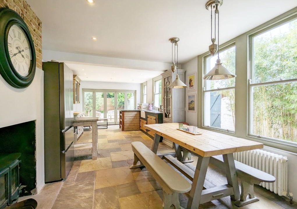 Worthing House | La Maison De La Mer, Worthing