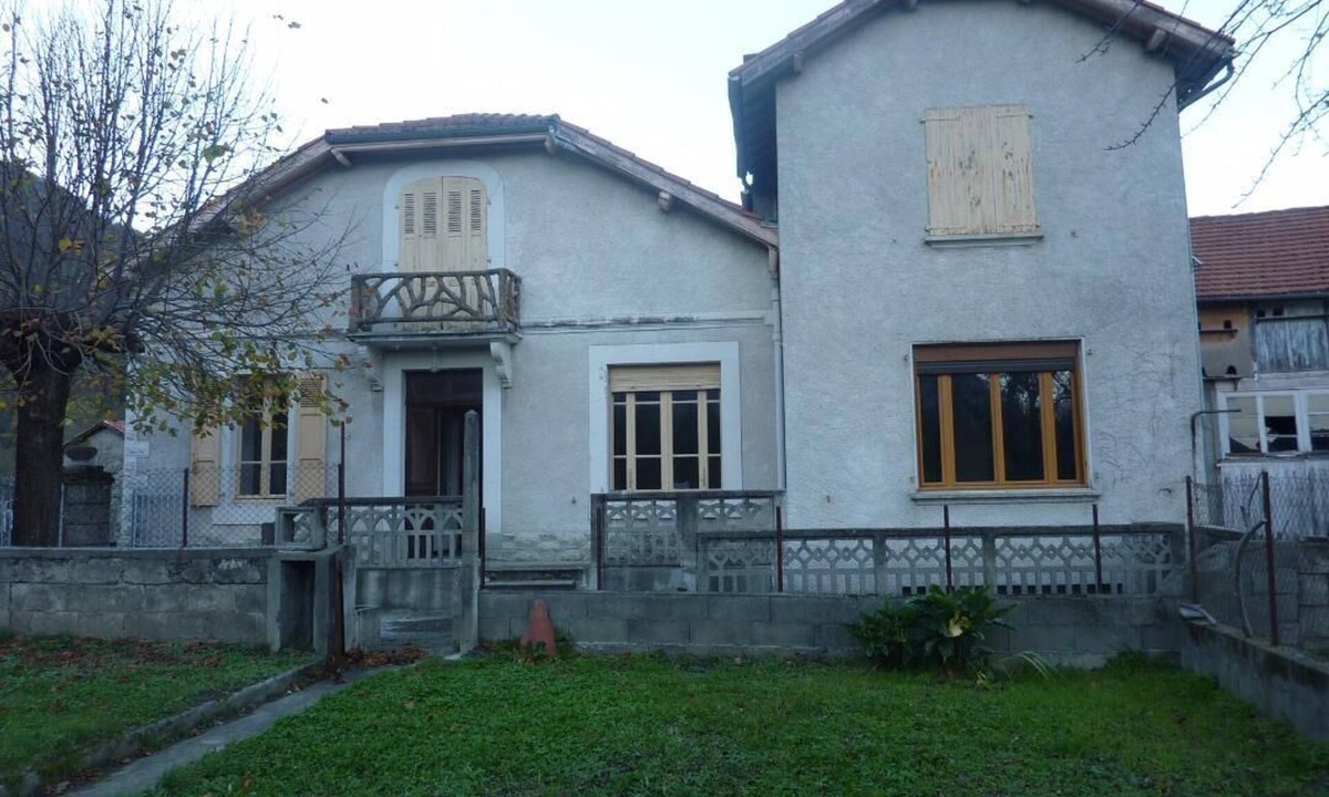 Estenos House | La Maison de Marius