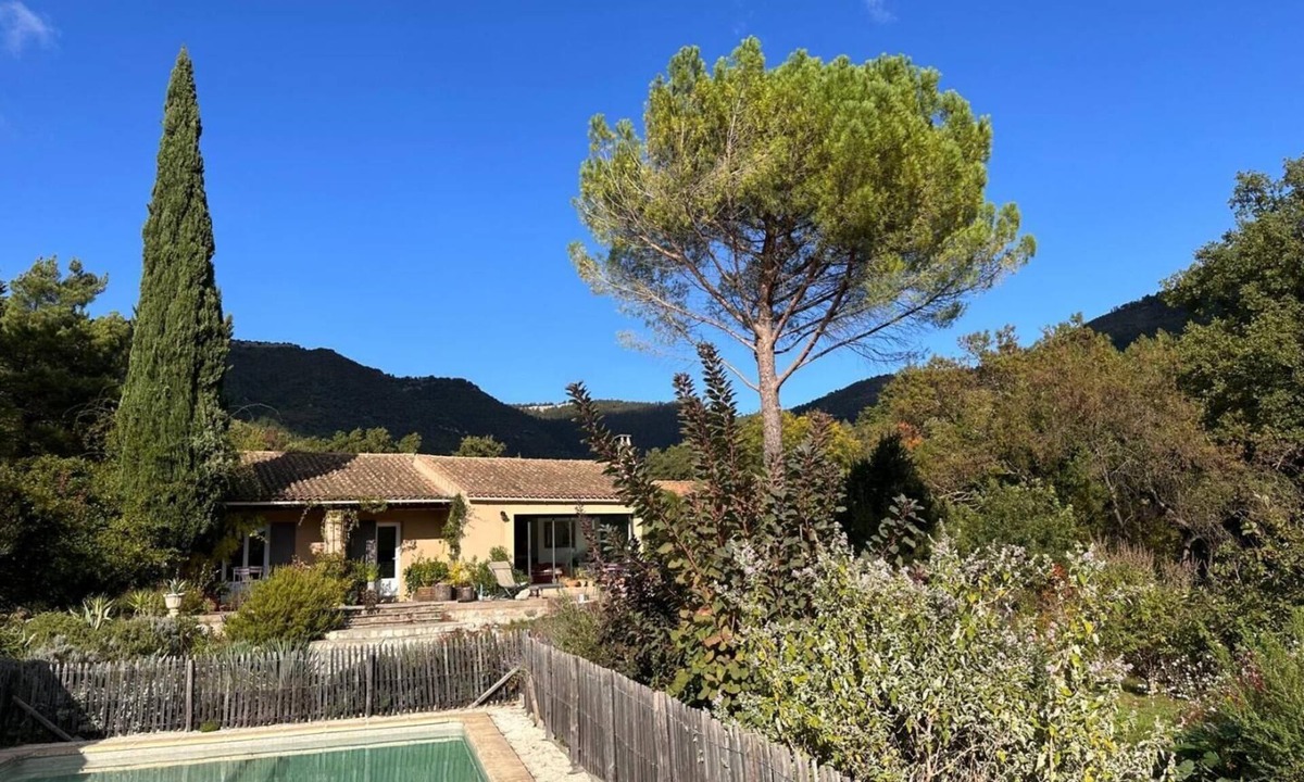 Soubes House | La Maison de Ninie - SOUBES