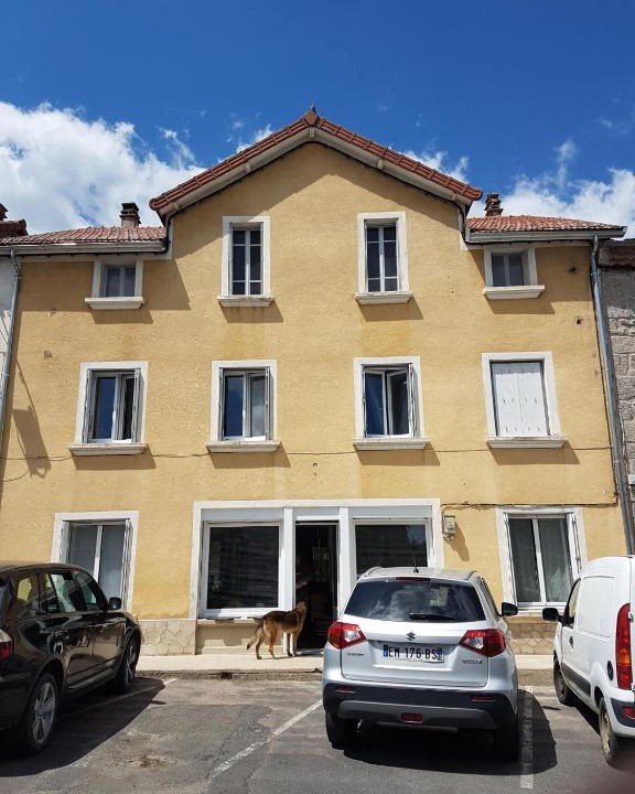 Chambon-le-Chateau House | La Maison de Soso