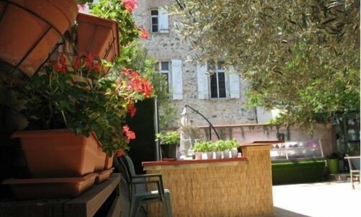 Claira House | La Maison de Verotte