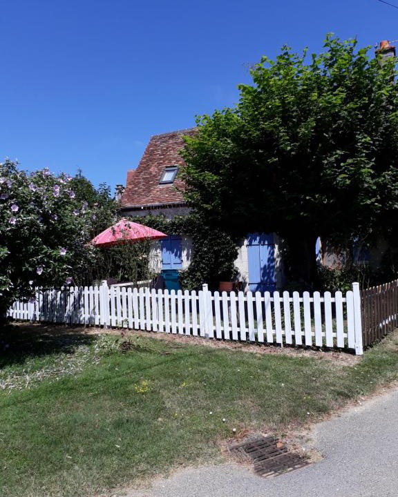 Nohant-en-Gracay House | La maison de Xenos