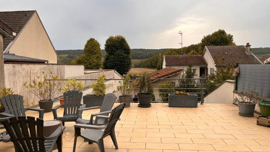 Damery House | La maison des copains