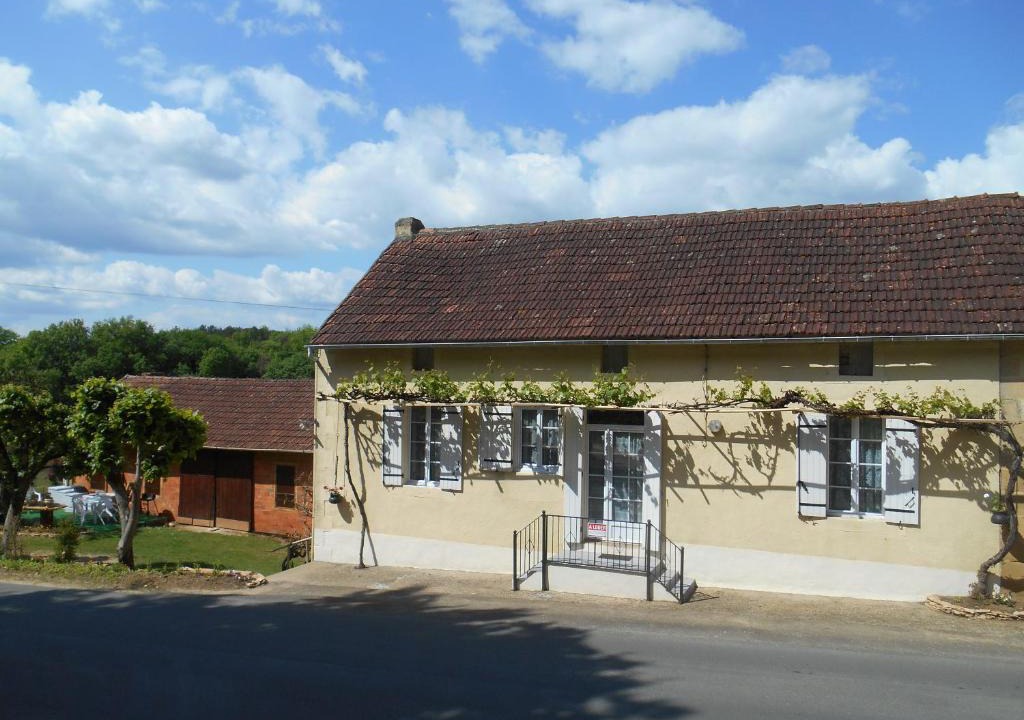 Meyrals House | La Maison des Coteaux