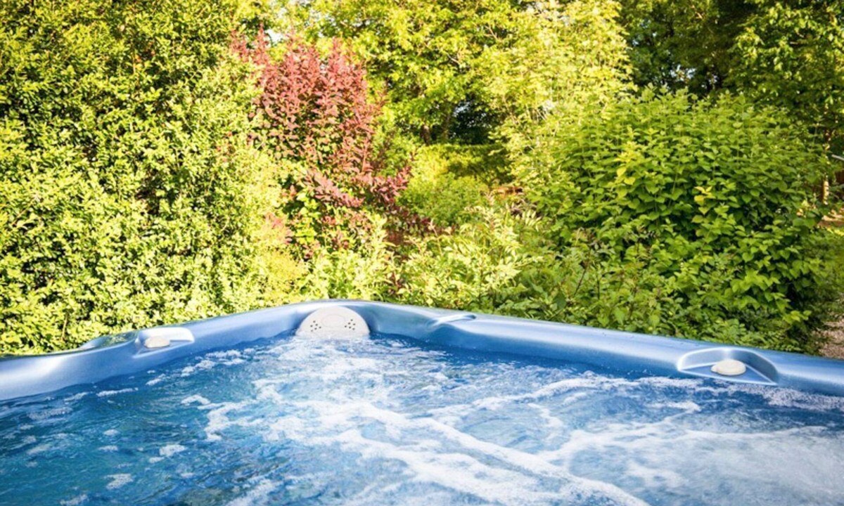 Courcerac Villa | La Maison Des Fleurs