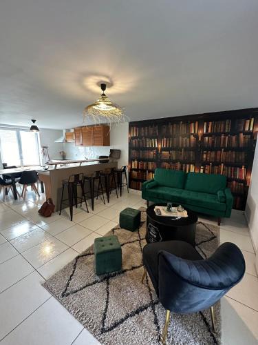 Faremoutiers Apartment | La Maison des Ormes