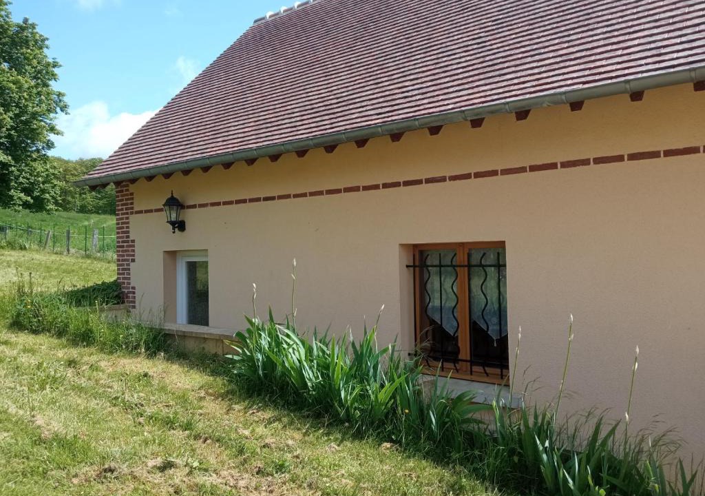 Saint-Germain-la-Poterie House | la maison des taillis