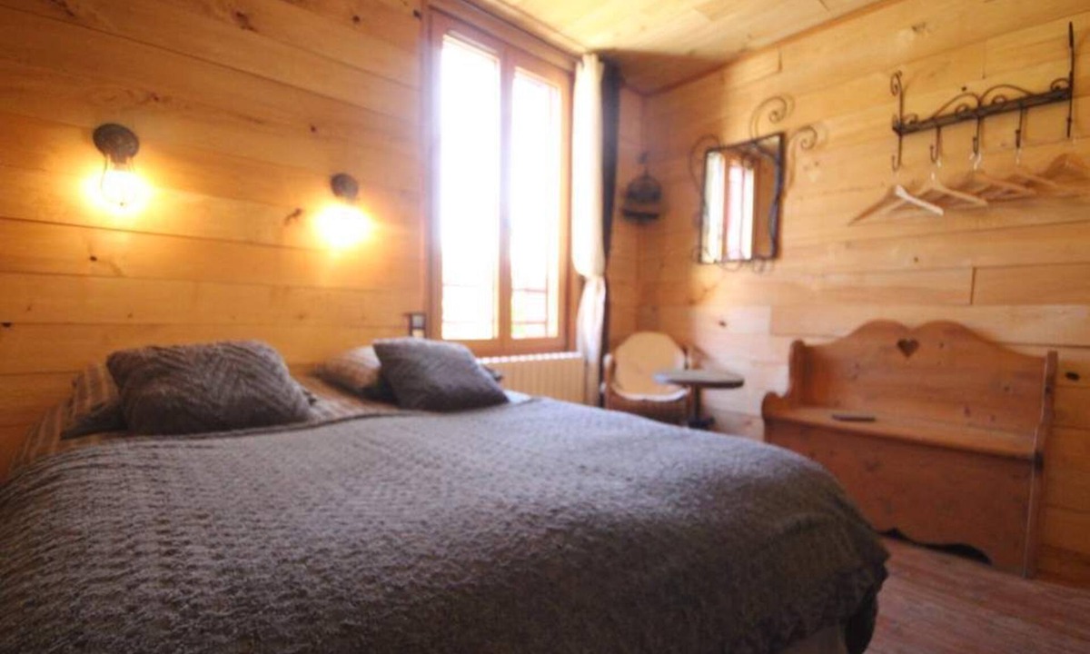 Anlhiac Bed & Breakfast | La maison du bonheur B&B