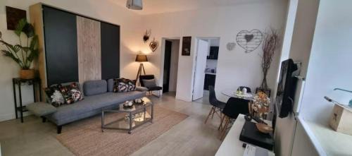 Honfleur Apartment | La Maison du Bonheur