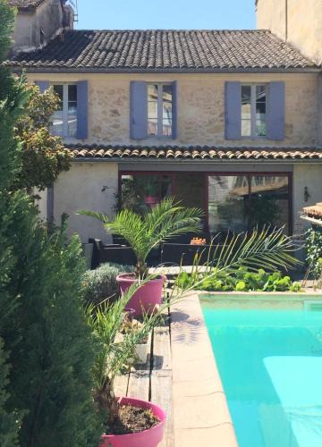 Puisseguin Bed & Breakfast | La Maison du Bourg proche St Emilion