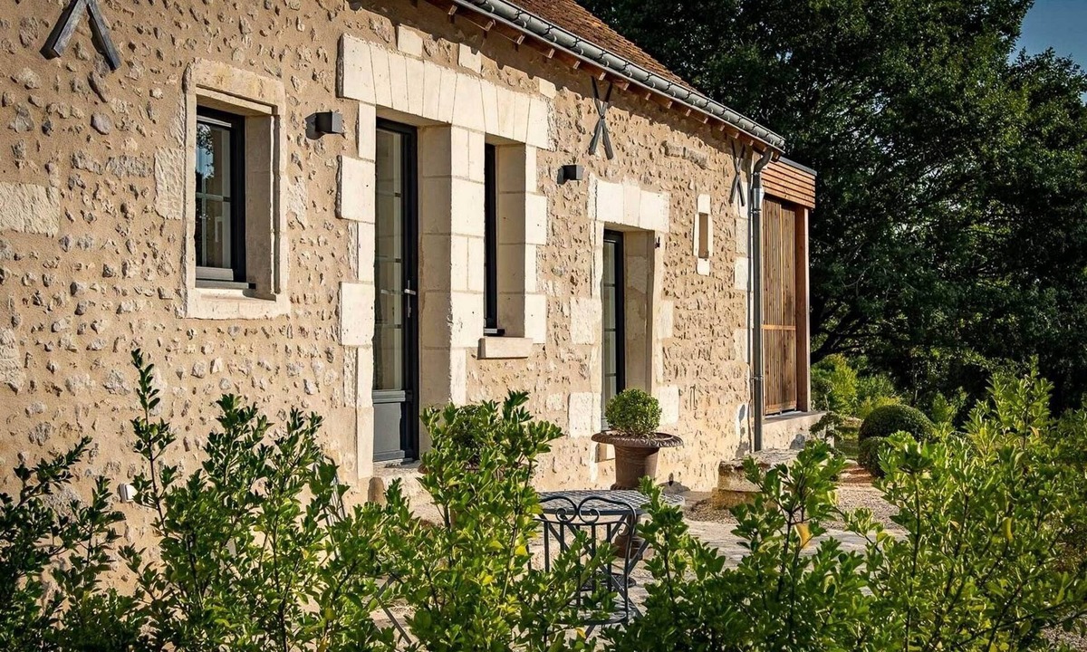 Flere-la-Riviere House | La Maison du Four à Pain - Romanticism, Nature and Calm