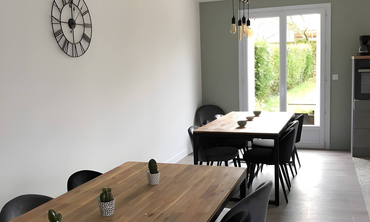 Saint-Malo-du-Bois House | La maison du sabotier – Spacious Family Home for 14 Guests
