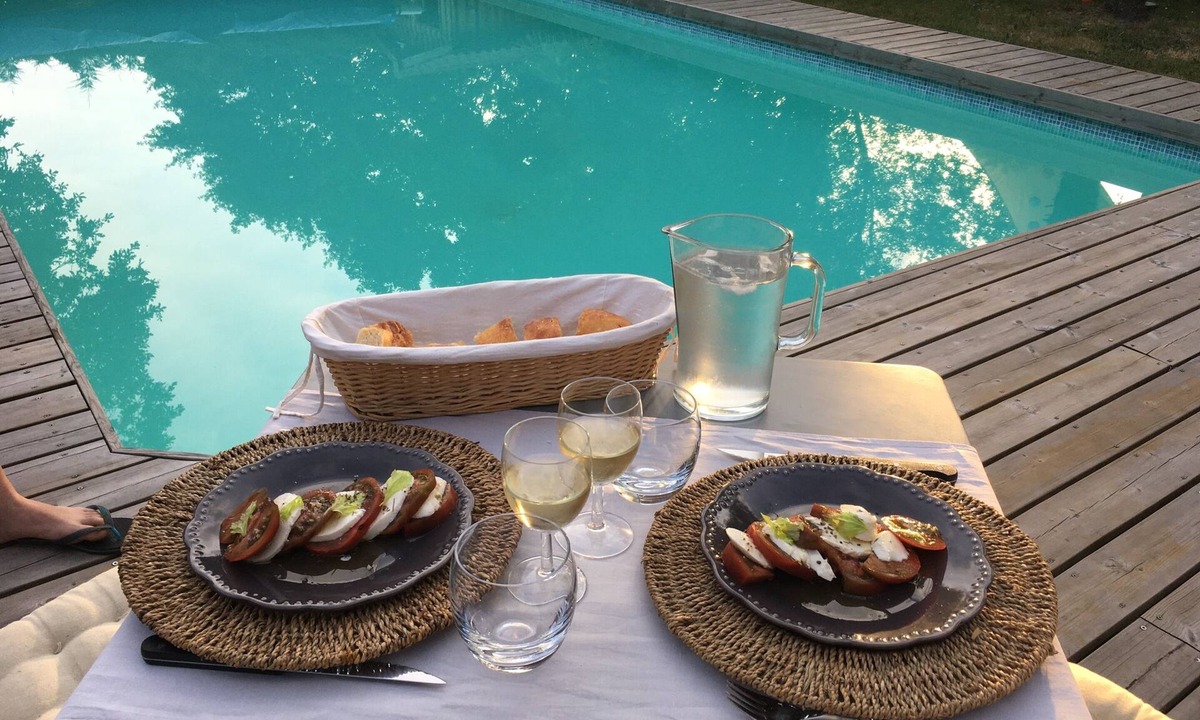 Saint-Jean-d'Illac Bed & Breakfast | La Maison du Las